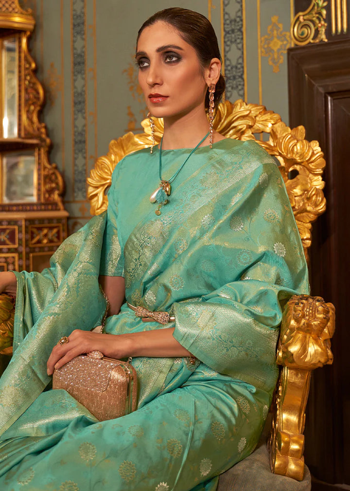 Rich Green Woven Banarasi Silk Saree With Blouse