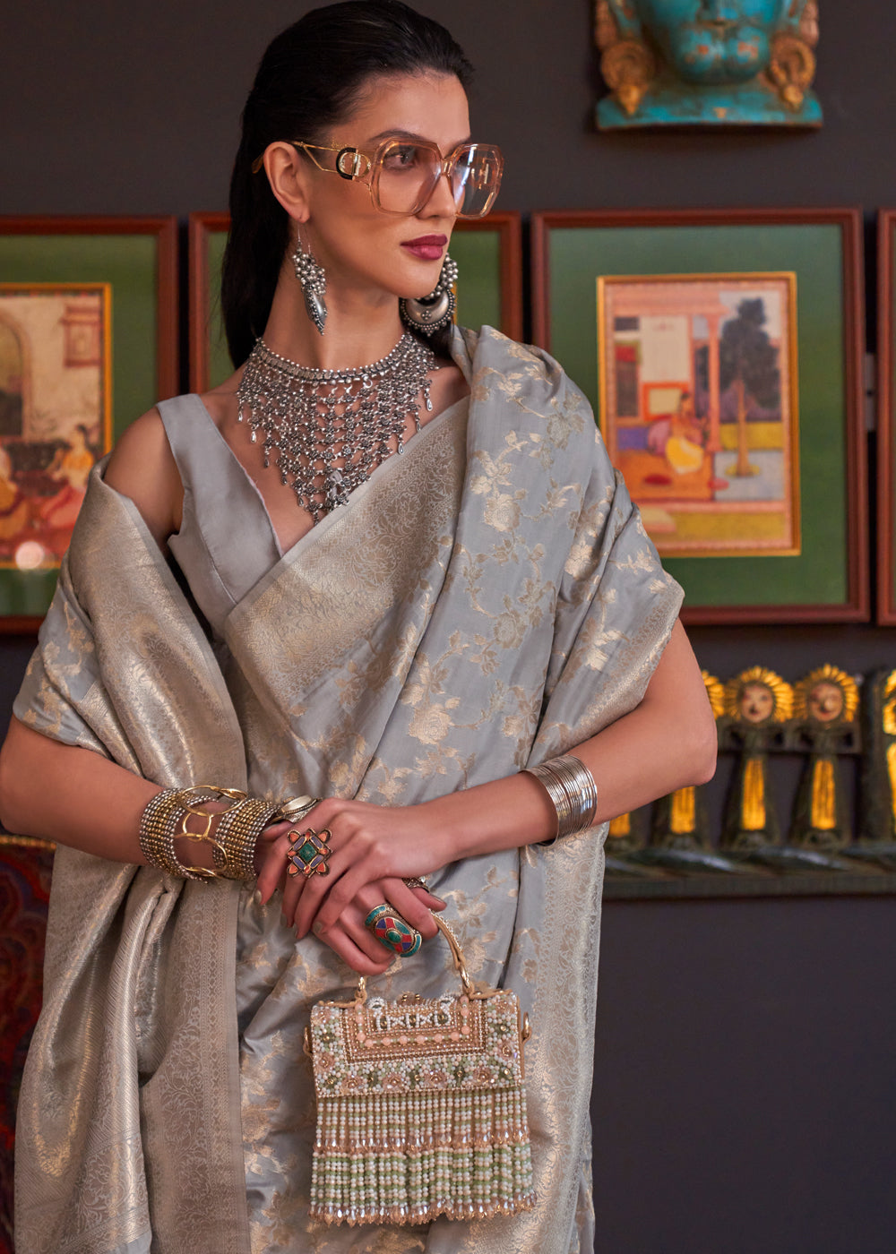 Silver Grey Katan Handloom Weaving Silk Saree