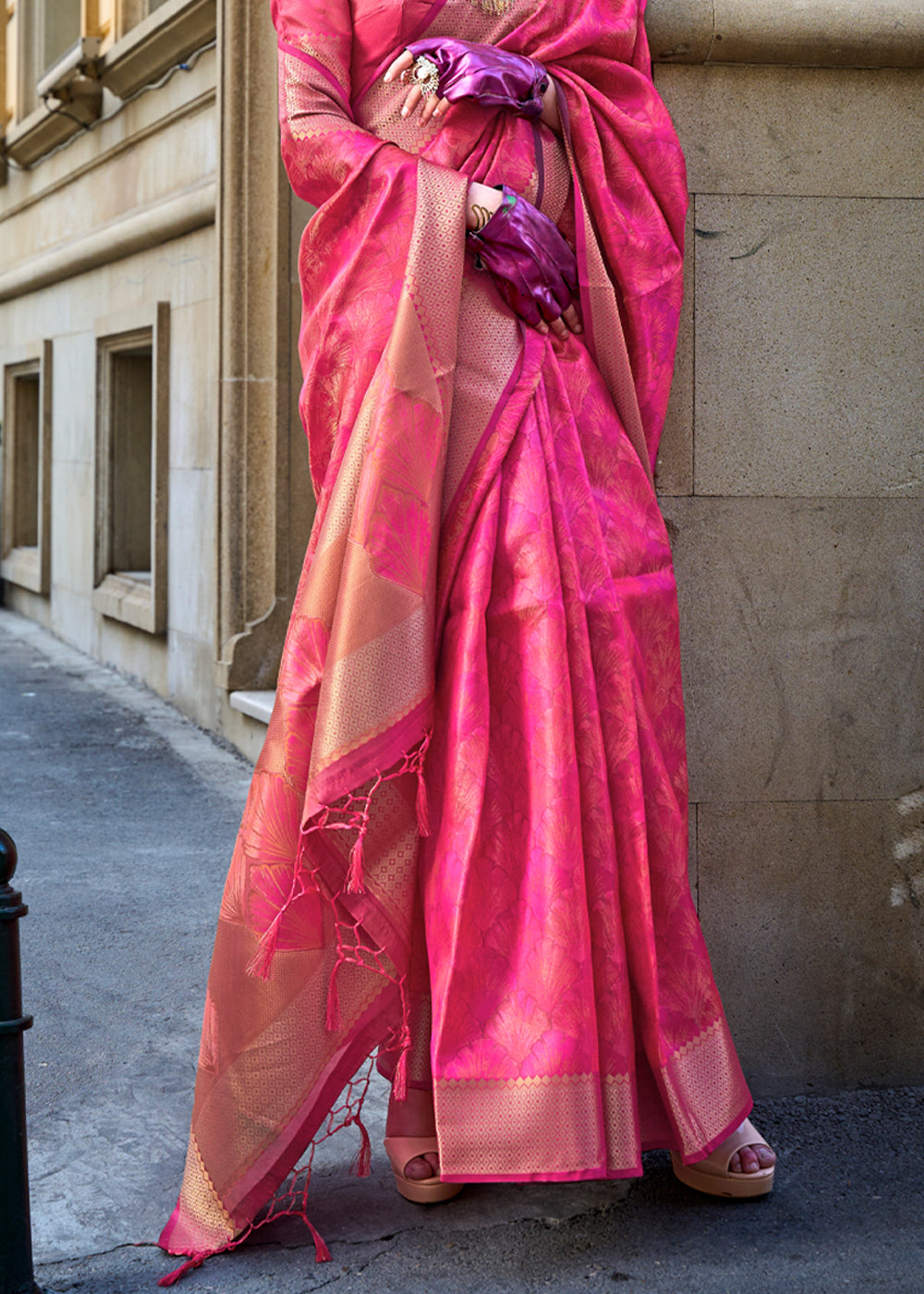 Magenta Pink Dual Tone Handloom Woven Organza Silk Saree