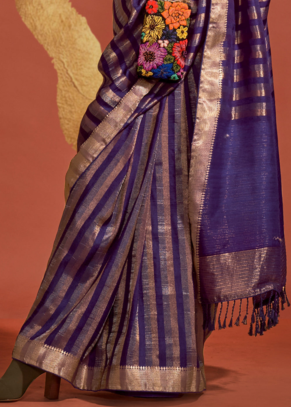 Purple Pure Viscose Handloom Weaving Silk Saree