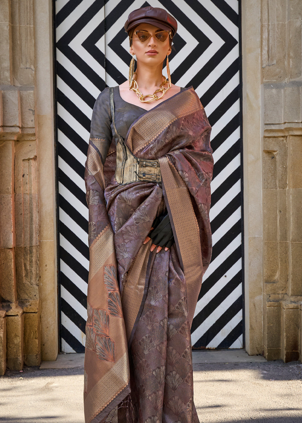 Gray Dual Tone Handloom Woven Organza Silk Saree