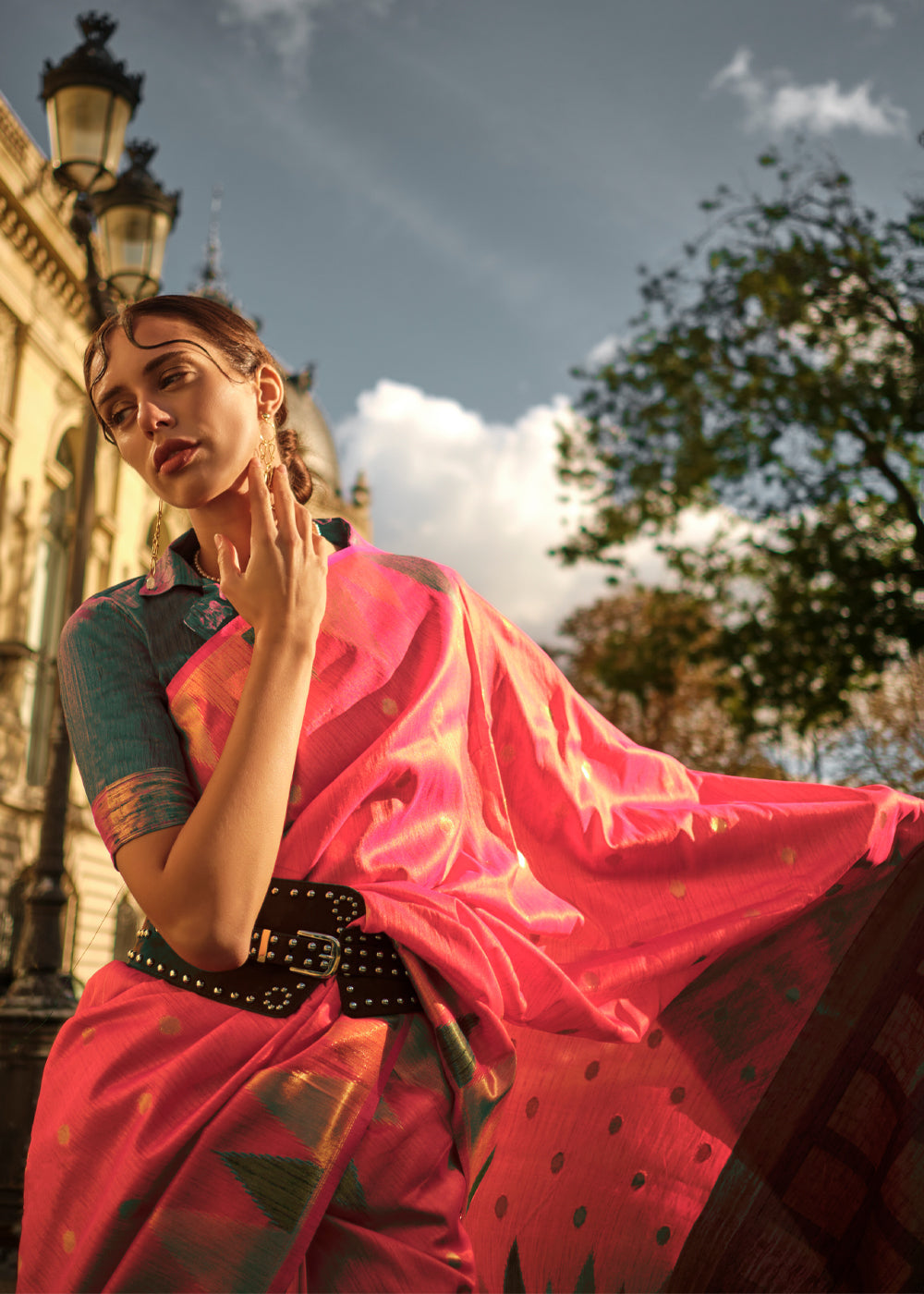 Strawberry Pink handloom Weaving khadi silk saree with contrast pallu and blouse