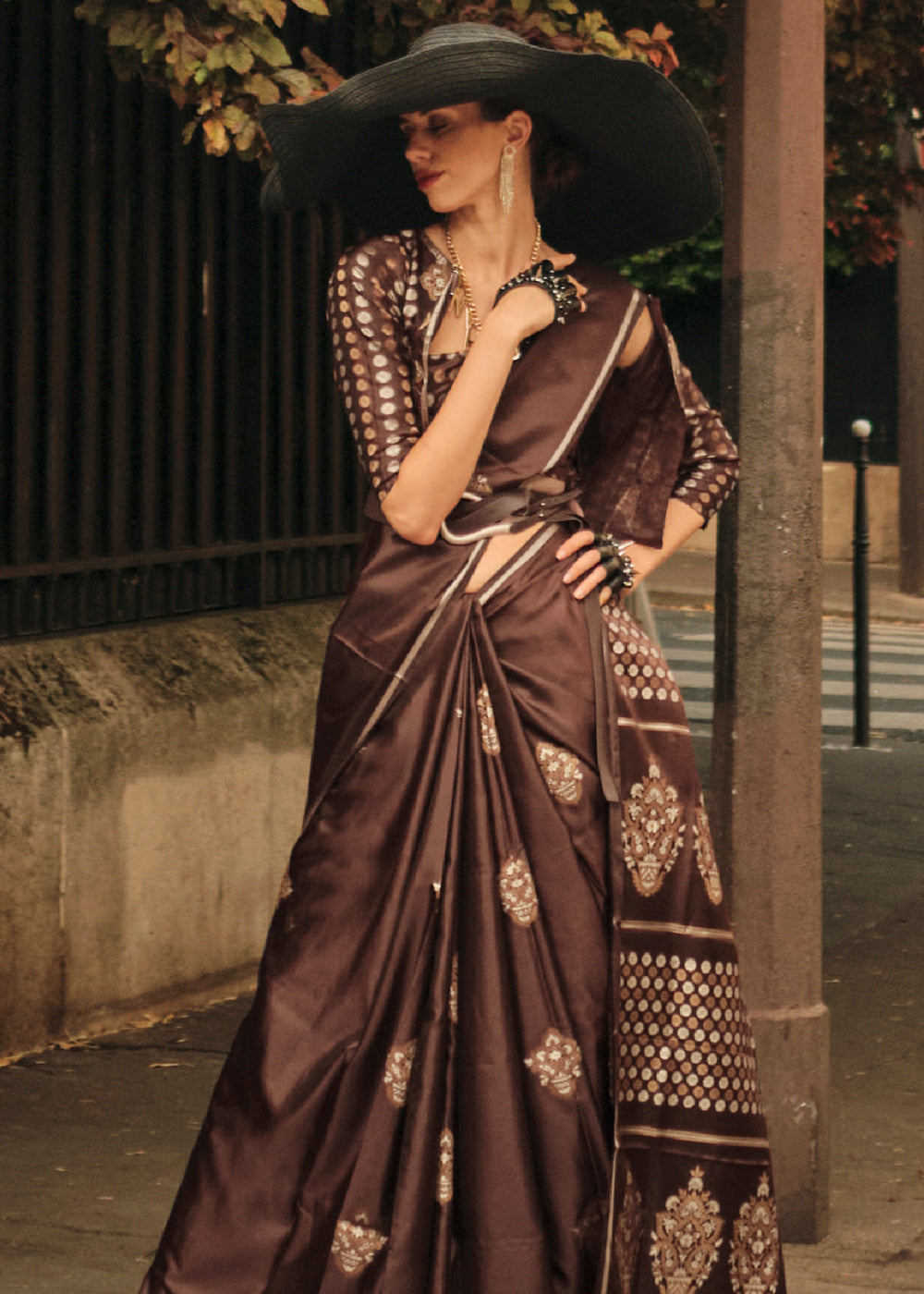 Choco Brown Satin Handloom Weaving Silk Saree