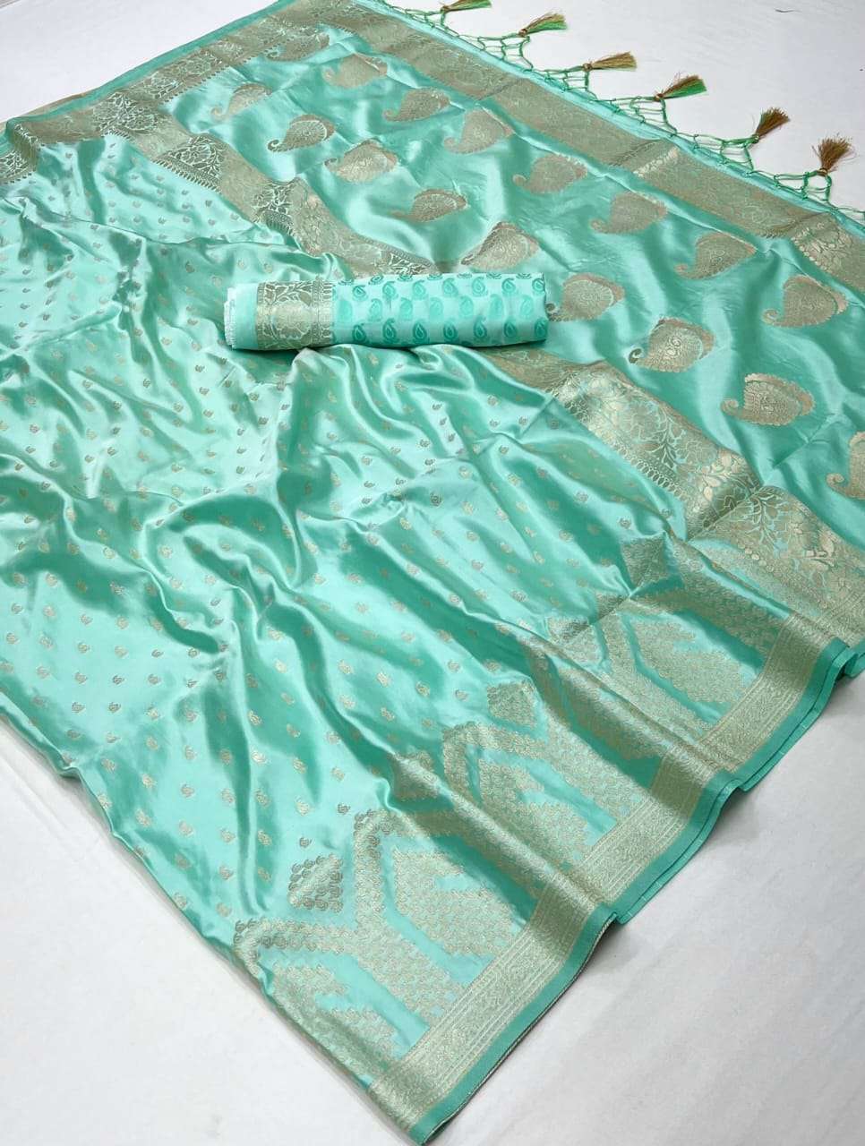 Sea Green Satin Handloom Weaving Silk Saree