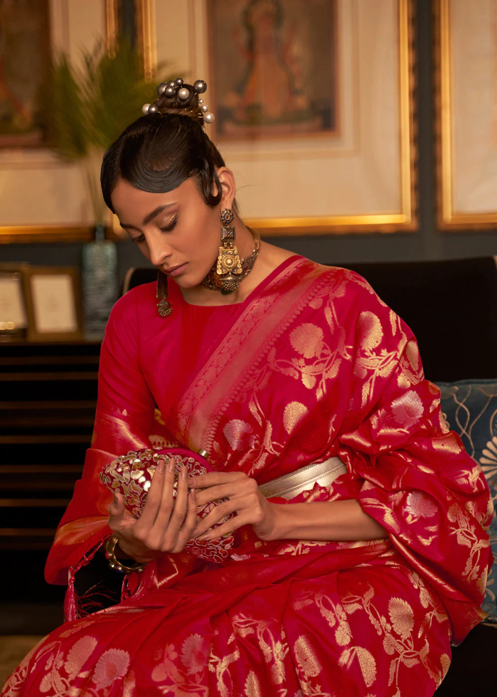 Bridal Red Handloom Woven Silk Saree