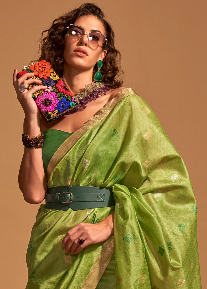 Parrot Green Handloom Weaving Saree